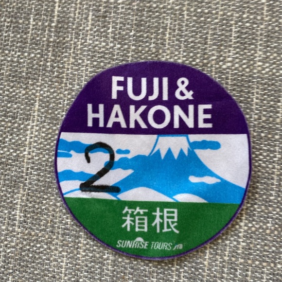 Hello Kitty Mt. Fuji Tote Bag - Beverage Sleeves 2017 - Picture 11 of 16